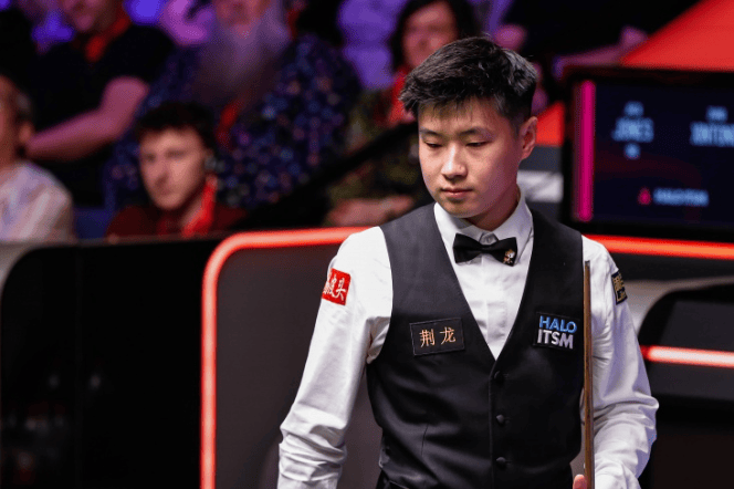 开云注册 -斯诺克世锦赛：中国双星不败！赵心童创纪录，张安达2-2暂平名将